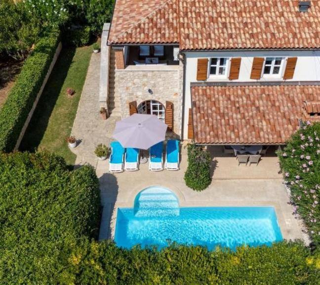 Villa Mia Lea Tar-Vabriga Exteriör bild
