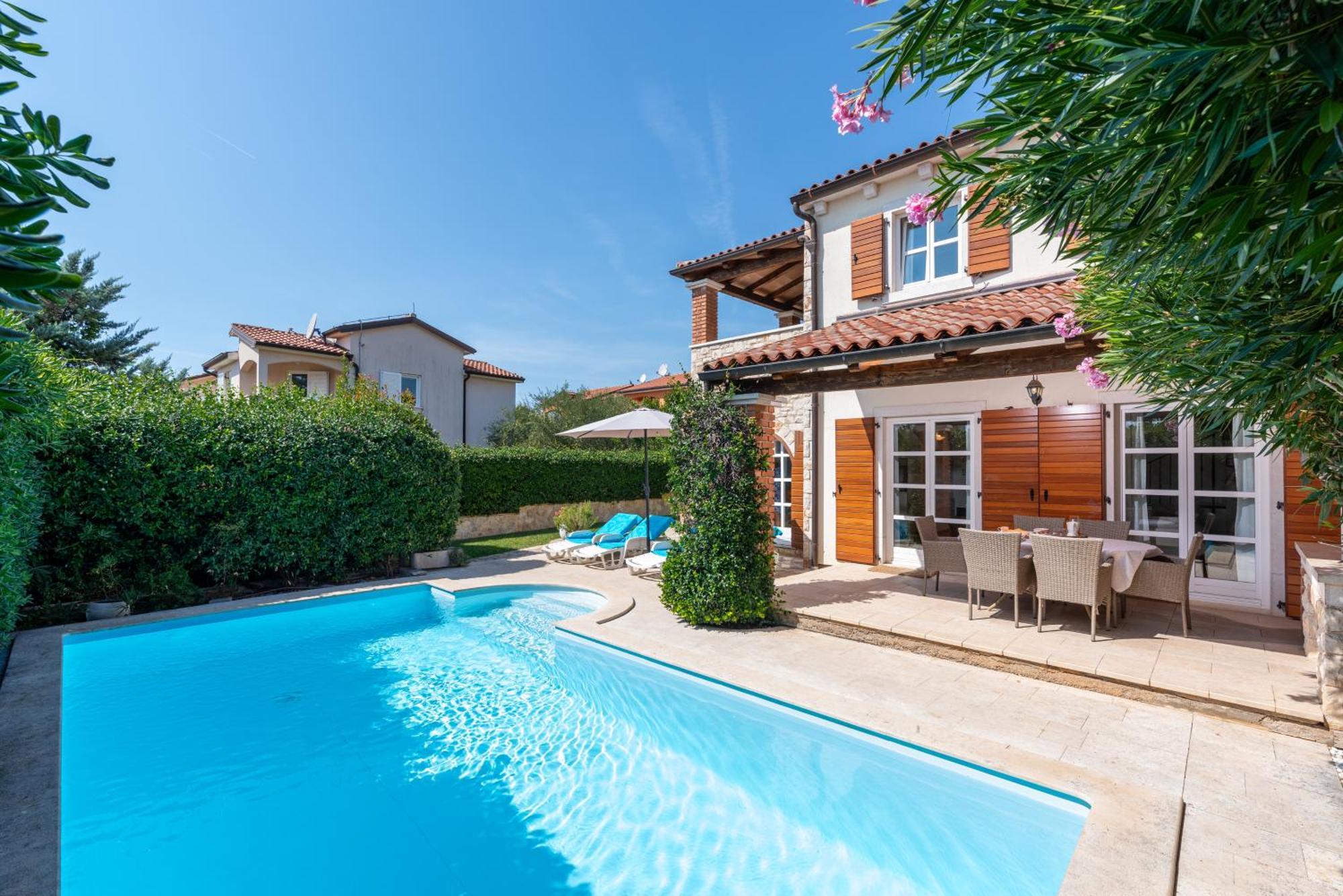 Villa Mia Lea Tar-Vabriga Exteriör bild